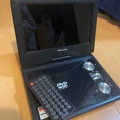 【ケイ様】DVDプレイヤー【充電器なし】の画像