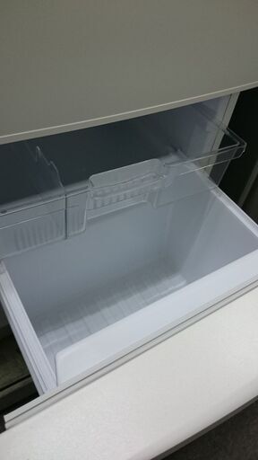 （パナソニック）　２ドア冷蔵庫１３８L　２０２０年製　NR-B１４CW　２ドア　４８ｃｍ幅　高さ１１２ｃｍ　単身　引出し　冷凍室　霜取り　自動　　高く買取るゾウ八幡東店
