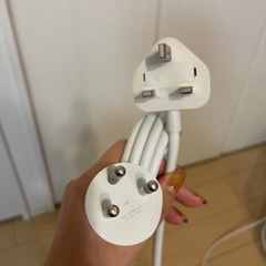 取引中】Apple Thunderbolt display(海外コンセント)