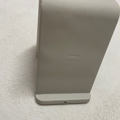 ブルーノワイヤレスチャージャー　ペンスタンド型の画像
