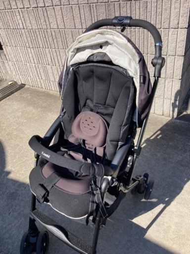 　コンビ　メチャカル オート4キャス　compactエッグショック