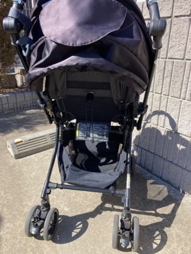 　コンビ　メチャカル オート4キャス　compactエッグショック