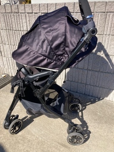 　コンビ　メチャカル オート4キャス　compactエッグショック
