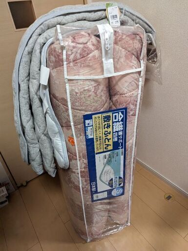 シングル布団　未使用　敷パッドつき