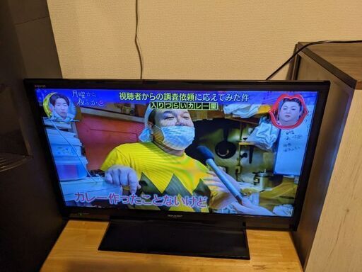シャープ　３２インチ液晶テレビ