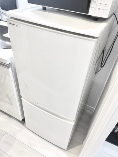 中古 SHARP シャープ 2ドア冷蔵庫 137L SJ-714-W ホワイト 一人暮らし用 つけかえどっちもドア