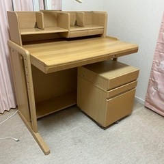 オカムラ　学習デスク／学習机