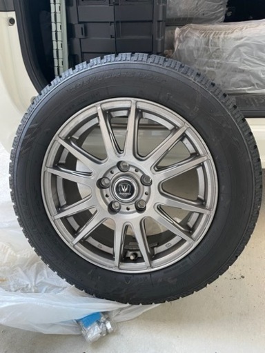 ホンダストリーム スタッドレスタイヤ 16インチ 4本セット