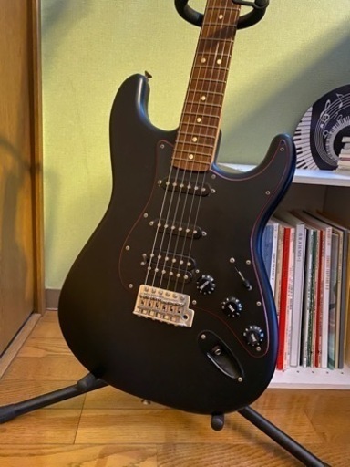 【美品】エレキギター／Fender STRATOCASTER