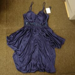 値引不可　お引取り限定　新品　ショート丈　フリーサイズドレス　【...