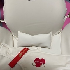 テディハグ ママベビーチェア泣かない椅子の画像