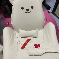 テディハグ ママベビーチェア泣かない椅子の画像