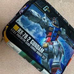 ガンプラポーチ ガンダムの画像