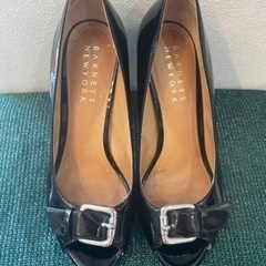 BARNEYS NEWYORK 22.5cmヒール高さ10cm 