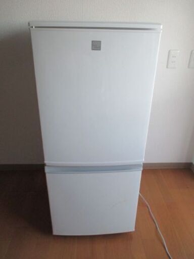 SHARP 冷蔵庫　137L　SJ-14E4