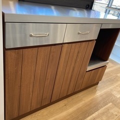 【UNICO】取りに来れる方限定！オシャレなキッチンカウンターです