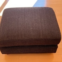 布製オットマンの画像