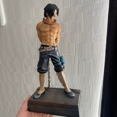 ワンピース　エース　フィギュア