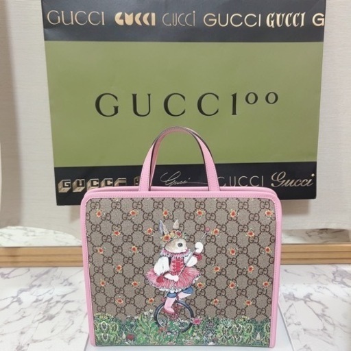 【GUCCI】グッチコラボ　ヒグチユウコ　希少　ウサギ　フラワー