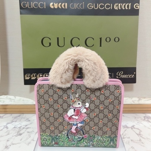【GUCCI】グッチコラボ　ヒグチユウコ　希少　ウサギ　フラワー