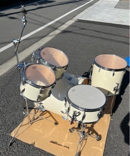 【値下げしました】超お買い得❗️カノープスの刃シリーズ　新品❣️４点ドラムセット