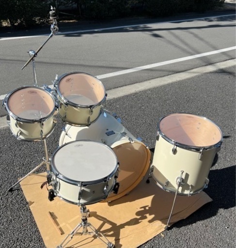 【値下げしました】超お買い得❗️カノープスの刃シリーズ　新品❣️４点ドラムセット