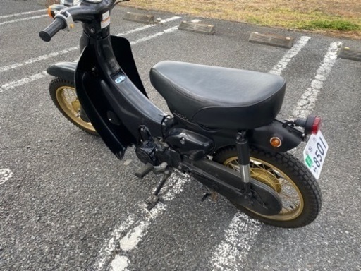 原付　リトルカブ　2017年式　AA01  キタコのマフラーに交換済み！　純正もお付けします　購入希望の方コメントお願いします！