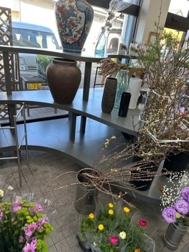 お店等の展示用の棚