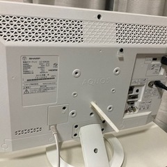 SHARP AQUOS LC-22K30-W  テレビ　テレビ台の画像