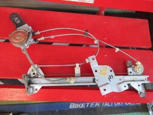 ユーノス　ロードスター　NA　NA8　NA6　ドア　レギュレーター　パワーウィンドモーター　左　稼働品外　引き取歓迎　埼玉県東松山市