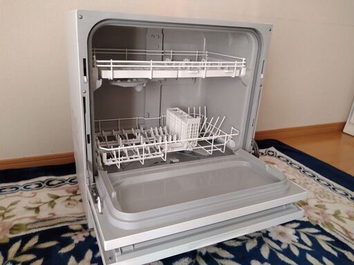 【美品】食器洗い乾燥機　NP-TA3　Panasonic 　中古品【使用期間　約6カ月程度】