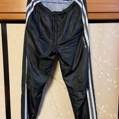 Championジャージ上下（メンズ・Lサイズ・黒）の画像