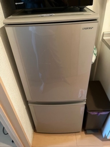 冷蔵庫と電子レンジセット