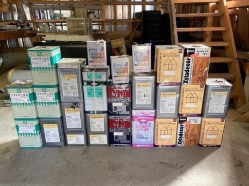 (取引中のため一時問い合わせ中断)何点選んでも1万円！欲しい塗料だけ買取してください！