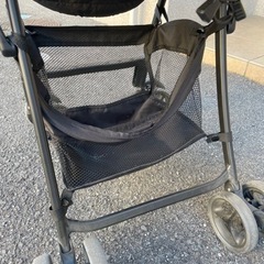 アップリカベビーカー　カルーンエアーAB型　の画像