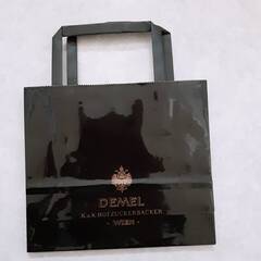 DEMEL（デメル）の紙袋