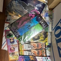 無料‼️アニメグッズ(ポスター絵本など)早い勝ち
