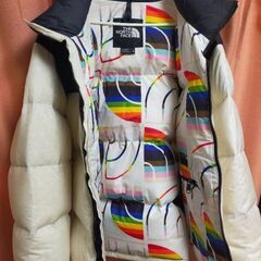 THE NORTH FACE ヌプシ PRIDE ダウンジャケット メンズの画像