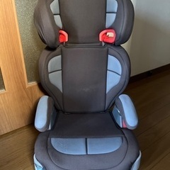 ジュニアシート
