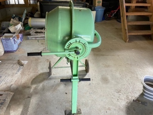 (取引中)コンクリートミキサー