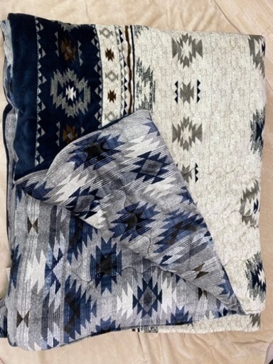 ニトリ  Nウォーム 190×240cm  リバーシブルこたつ布団