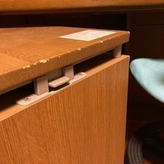 値下げしました！超お買い得！美品！コイズミ学習机！椅子付の画像