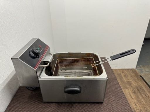 ダイシン　業務用　電気フライヤー　６L　卓上型　２０２１年製　店舗　飲食店　FL-DS6