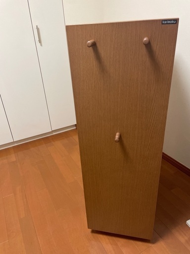 カリモク　ランドセル収納