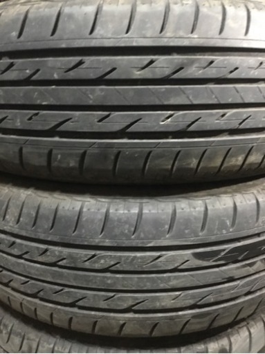 値下げ！バリ溝 215/60R17  BS NEXTRY 4本セット