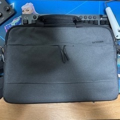 Apple公認メーカー【Incase】City Brief 13...