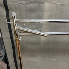 服ハンガーラックの画像