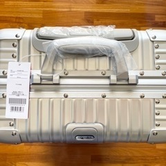 ホンマキャリーケース(機内持ち込み可能サイズ)　シルバー 40Lの画像