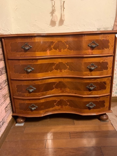 イタリアンチェスト