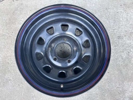Daytona Black 15×7 P127 2本